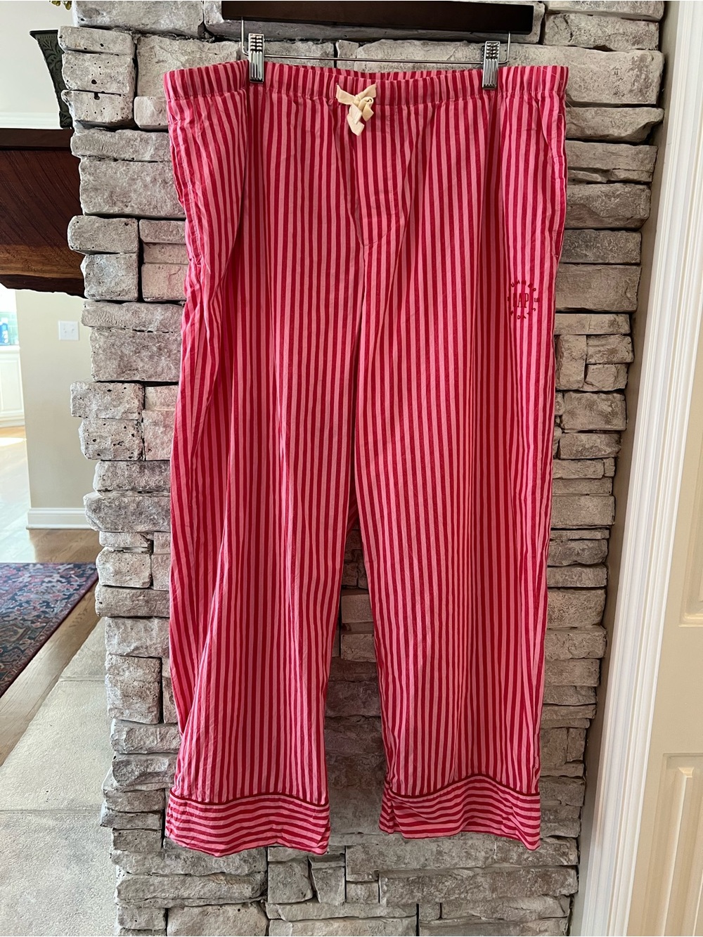 GAP Summer Fridays Collab and Pink Striped Pajama Bottoms XL View 2